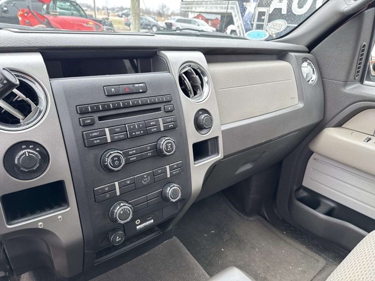 2010-ford-f150-image-19