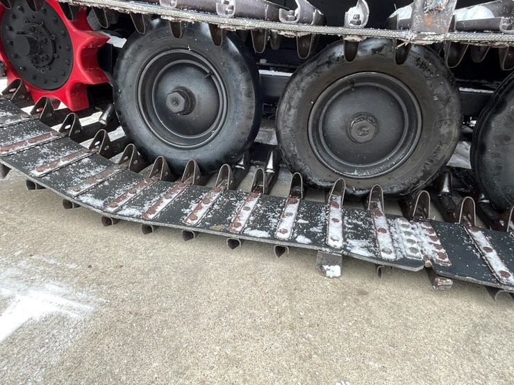 #7566-•-bombardier-snowcat-image-17