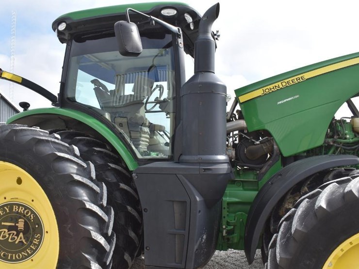 2014-john-deere-8345r-image-29