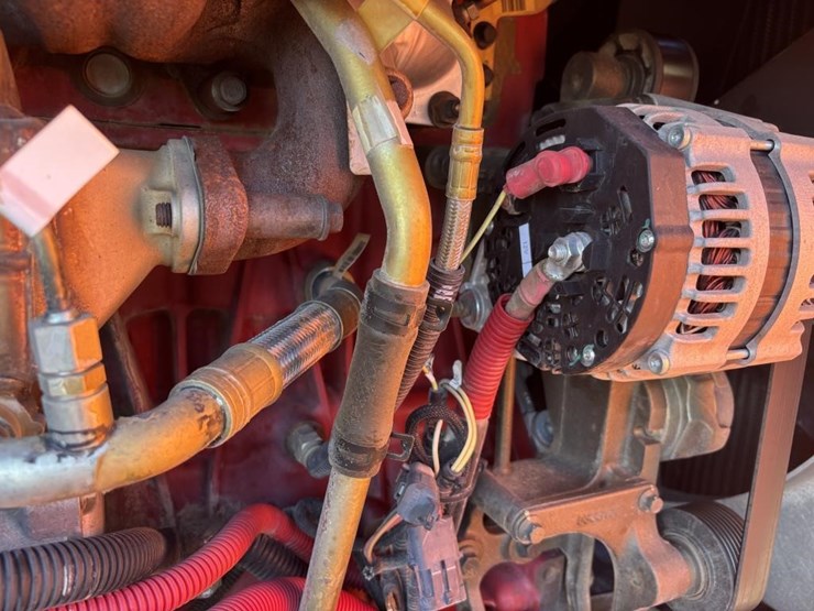 2017-jlg-8042-image-48