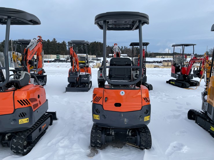 #5404-•-ats-me18-mini-excavator-image-3