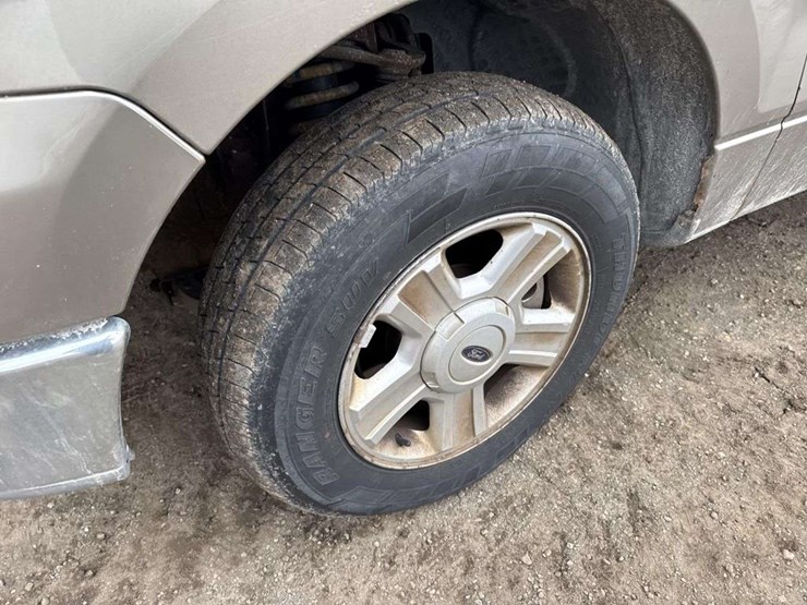 2004-ford-f150-xlt-image-7