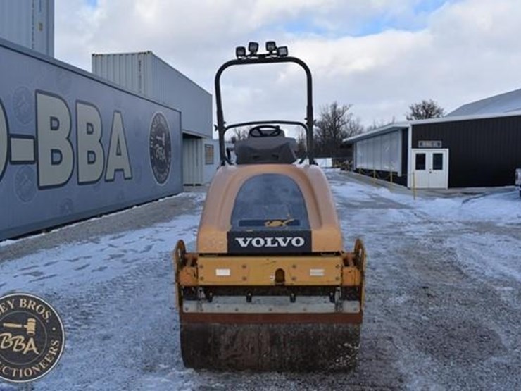 2019-volvo-dd25b-image-12