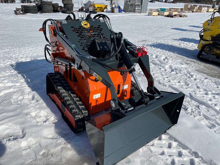 #5322-•-ats-mini-skid-steer-loader-t460-image-1