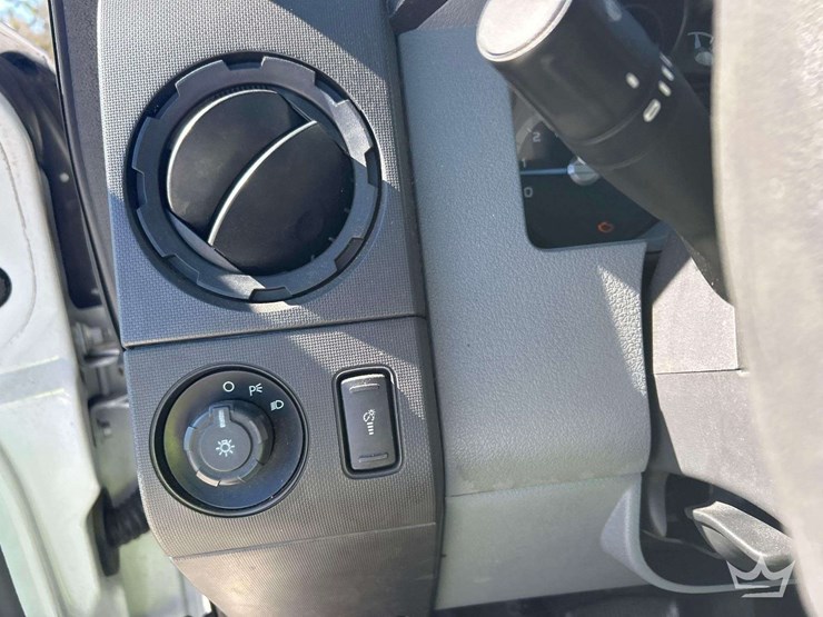 2015-ford-f350-image-15