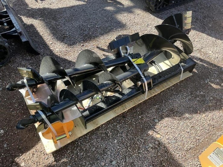 auger-attachment-for-skid-steer-image-4