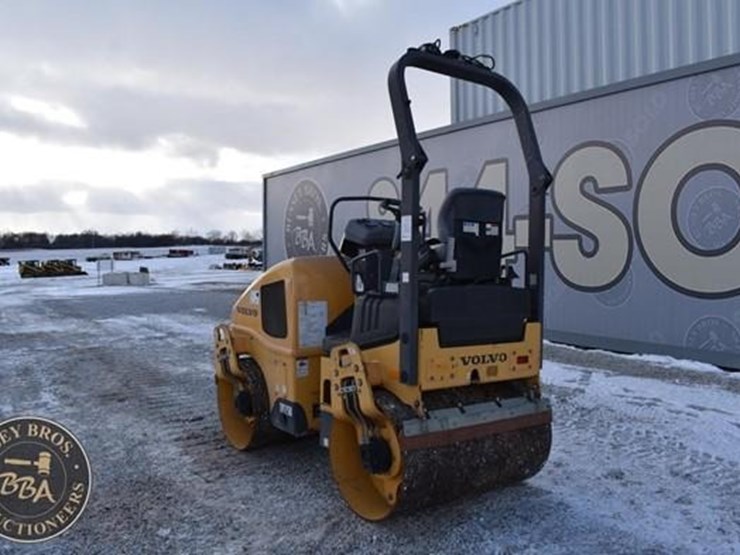 2019-volvo-dd25b-image-6