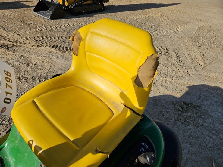 john-deere-la175-image-10