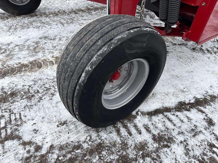 massey-ferguson-1363-image-12