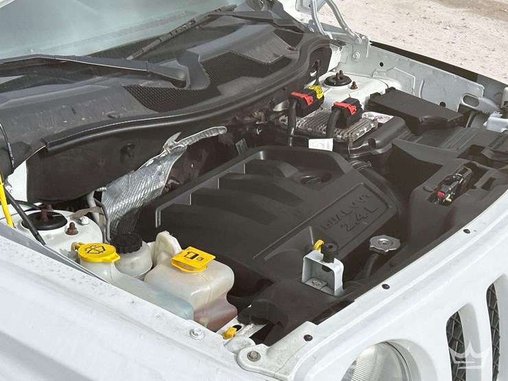 2017-jeep-patriot-image-9