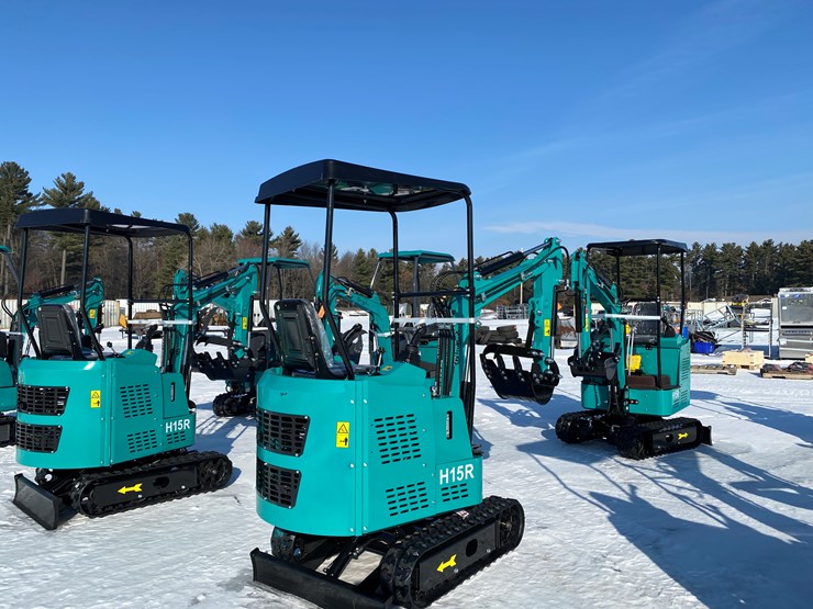 #5355-•-2026-unused-cfg-mini-excavator-image-5