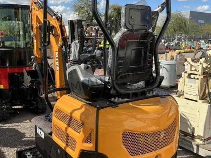 2025-miva-va20-mini-excavator-image-3