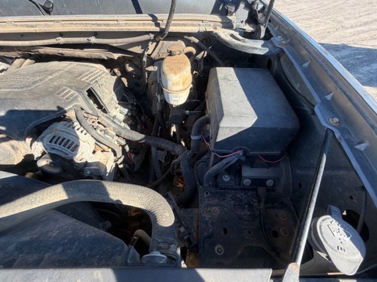 2007-gmc-2500-image-55