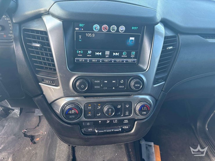 2009-chevrolet-tahoe-image-16