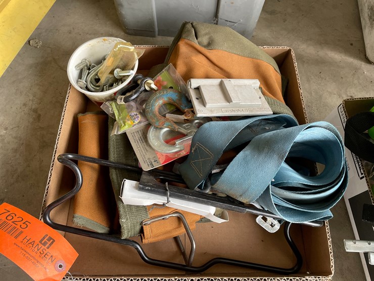 #7625-•-(2)-bucket-boss-carpenter-bags-image-1