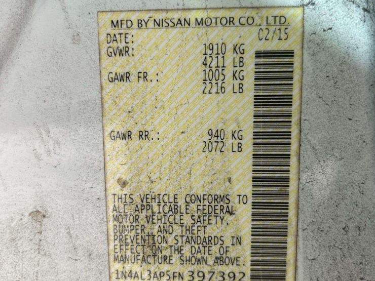 2015-nisan-altima-s-sedan-image-5