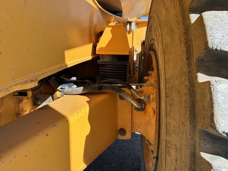 2018-volvo-a45g-image-16