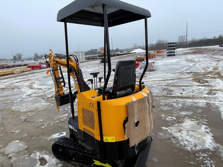 #5408-•-miva-va15-mini-excavator-image-6