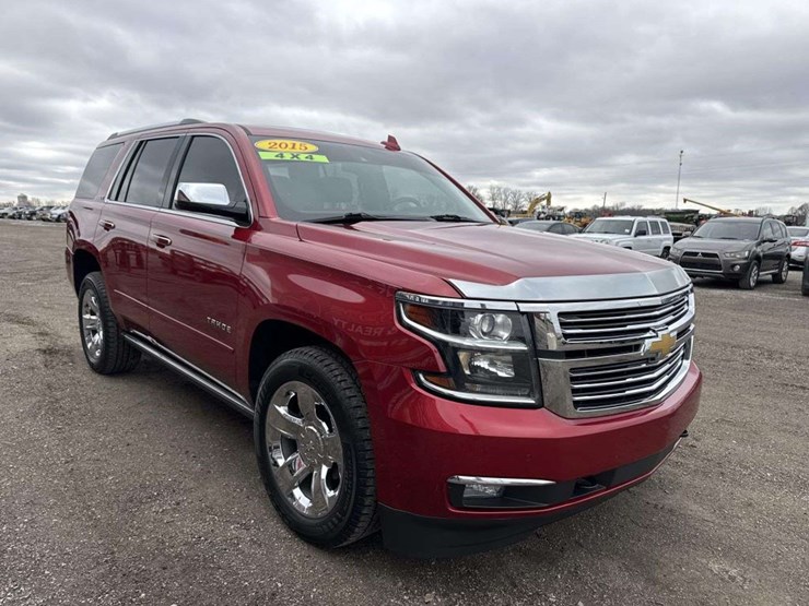 2015-chevrolet-tahoe-ltz-image-4