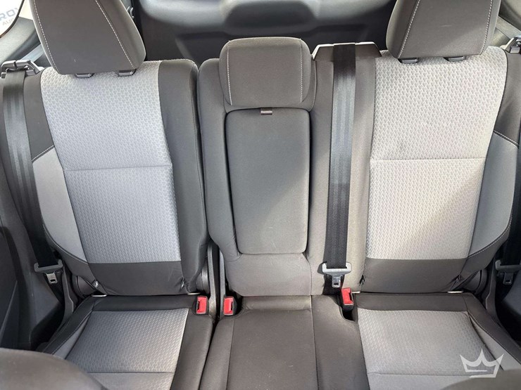 2017-ford-escape-image-23