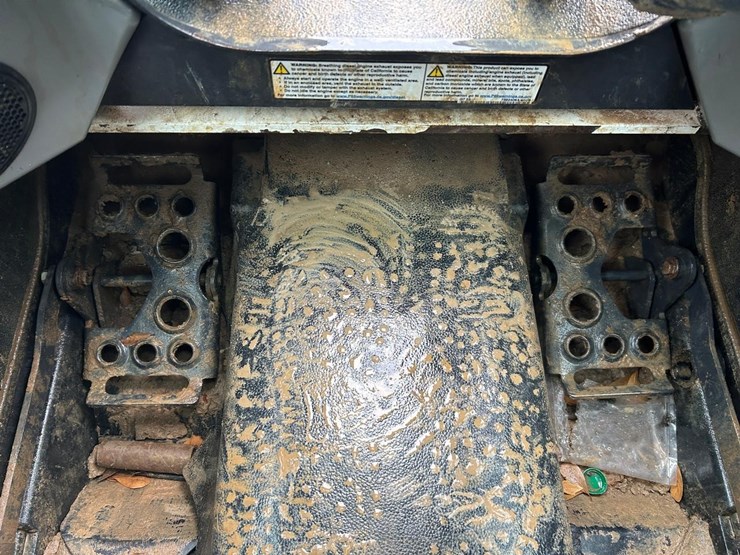 2023-bobcat-t450-image-20