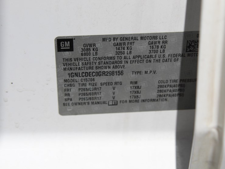 2016-chevrolet-tahoe-image-12