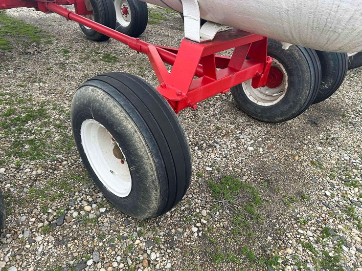 1000-gal.-nh3-tank-on-gear-#61-sells-offsite-image-9