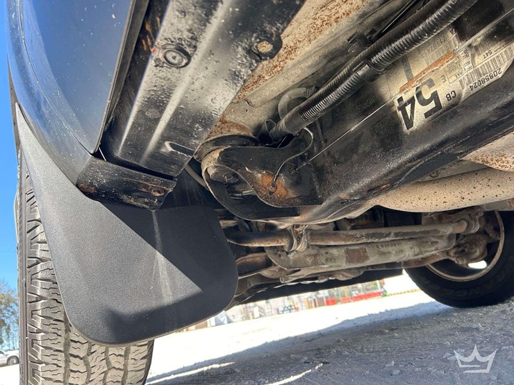 2012-chevrolet-silverado-1500-image-17