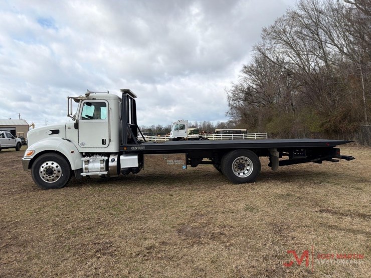 2018-peterbilt-337-image-6