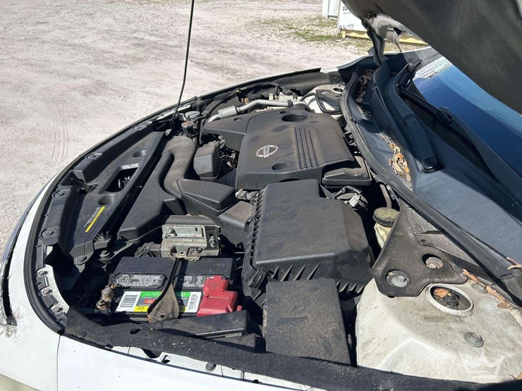 2015-nisan-altima-s-sedan-image-9