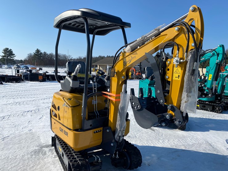 #5359-•-2026-unused-cfg-mini-excavator-image-3