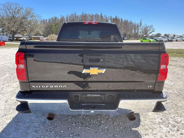 2018-chevrolet-silverado-1500-image-26