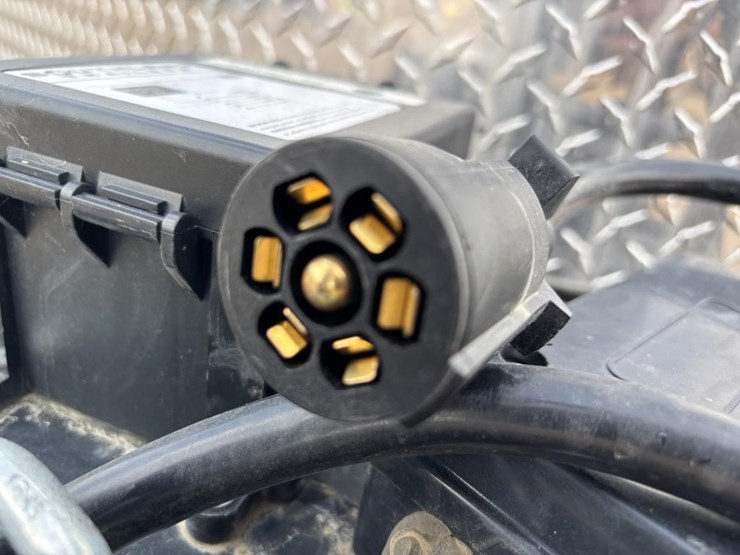 2026-southland-larct52-826v-86-enclosed-trailer-image-8