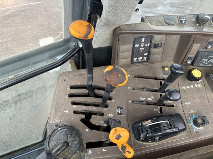 john-deere-6510s-image-33