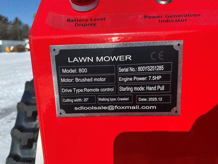#5334-•-remote-controlled-lawn-mower-image-15