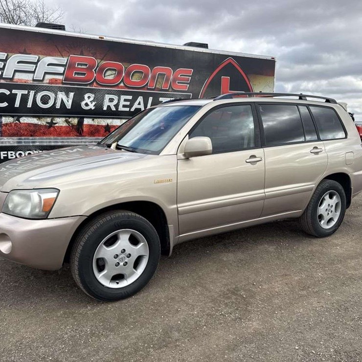 2005 TOYOTA HIGHLANDER