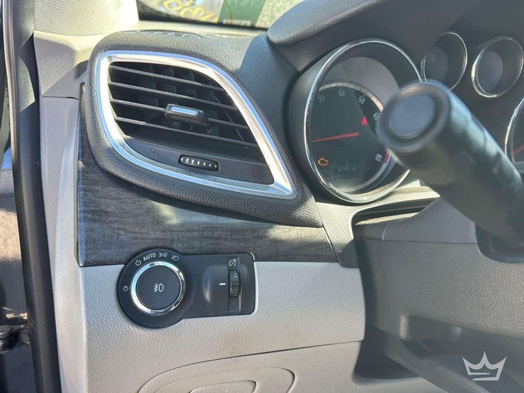 2014-buick-encore-image-15