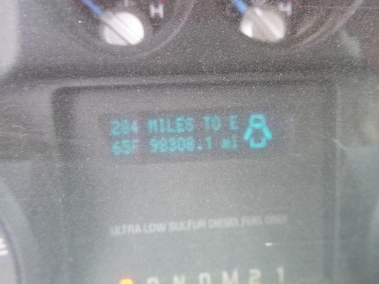 2013-ford-f550-image-27