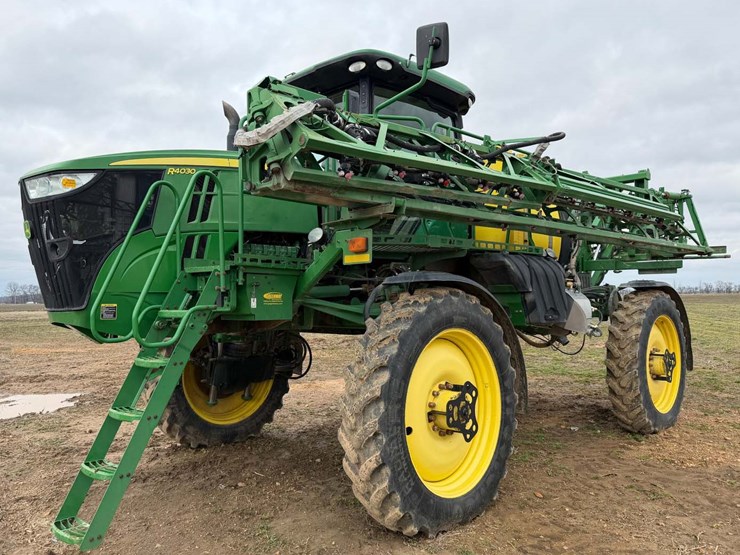 2015-john-deere-r4030-image-1