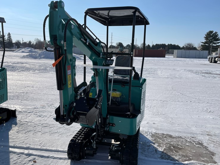 #5351-•-h15r-mini-excavator-image-1