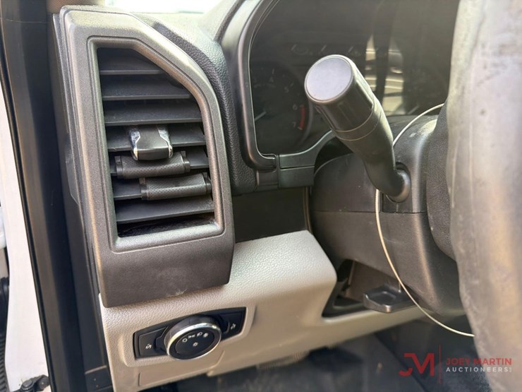 2017-ford-f350-xl-image-27