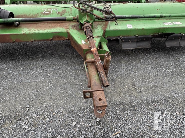 2005-john-deere-115-image-3