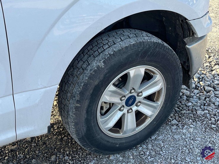 2019-ford-f150-xl-image-10