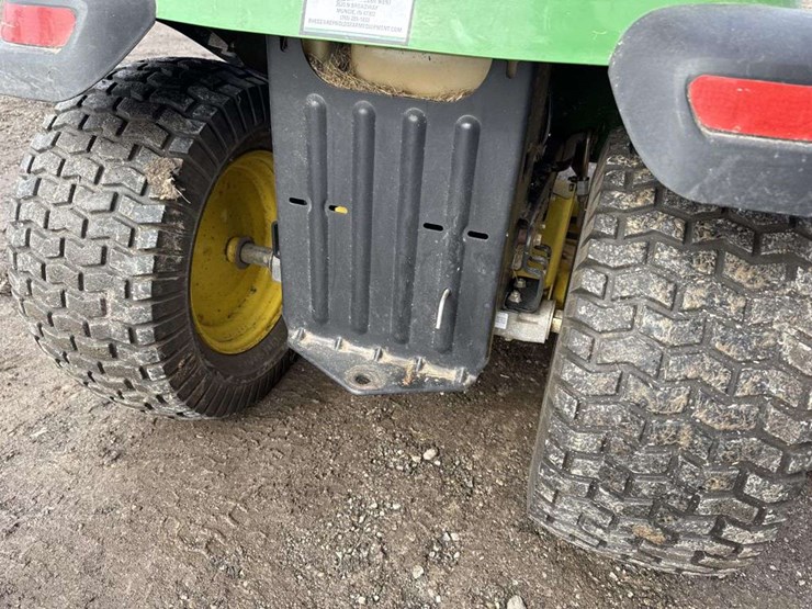 john-deere-190-image-14