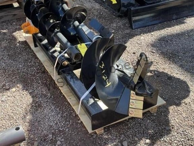 auger-attachment-for-skid-steer-image-1