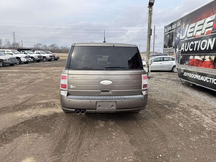 2012-ford-flex-image-4