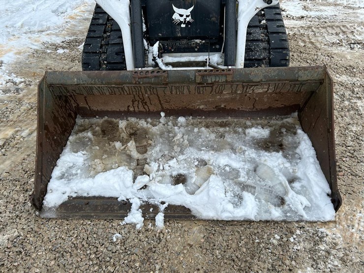 2020-bobcat-t64-image-9
