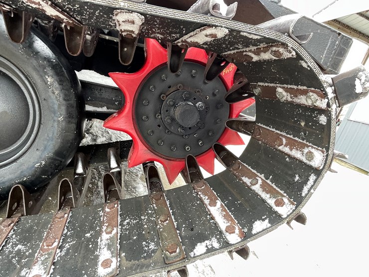 #7566-•-bombardier-snowcat-image-23