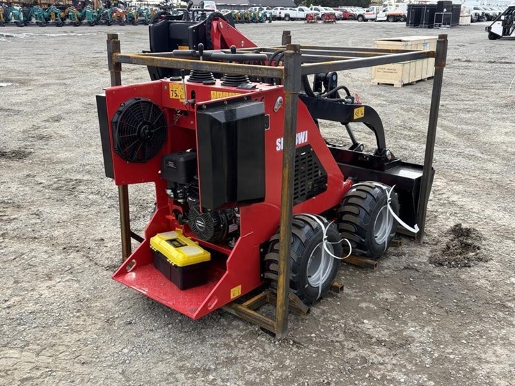 2026-sdlool-sl-323w-skid-steer-loader-image-3