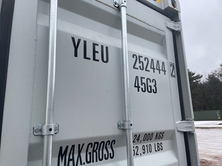 #5393-•-40'-high-cube-storage-container-image-11